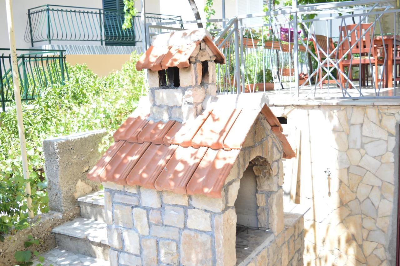 Goga Apartments Primošten Dış mekan fotoğraf