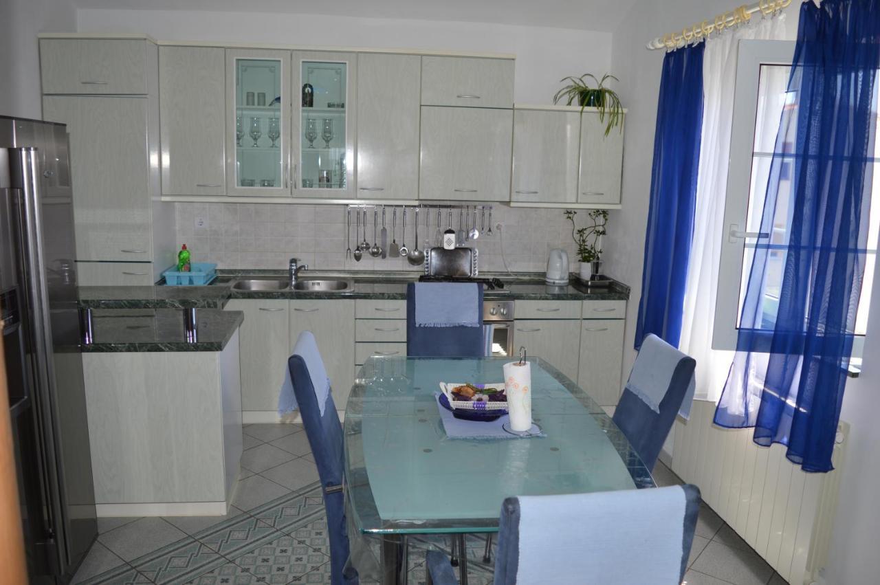 Goga Apartments Primošten Dış mekan fotoğraf