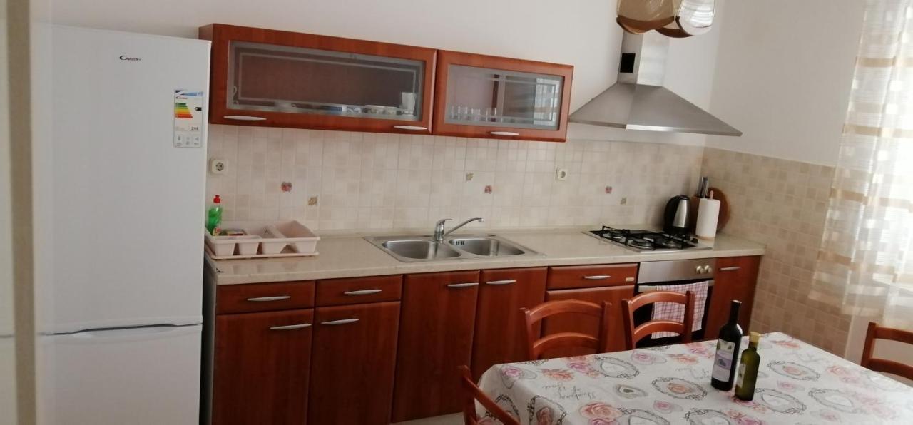 Goga Apartments Primošten Dış mekan fotoğraf